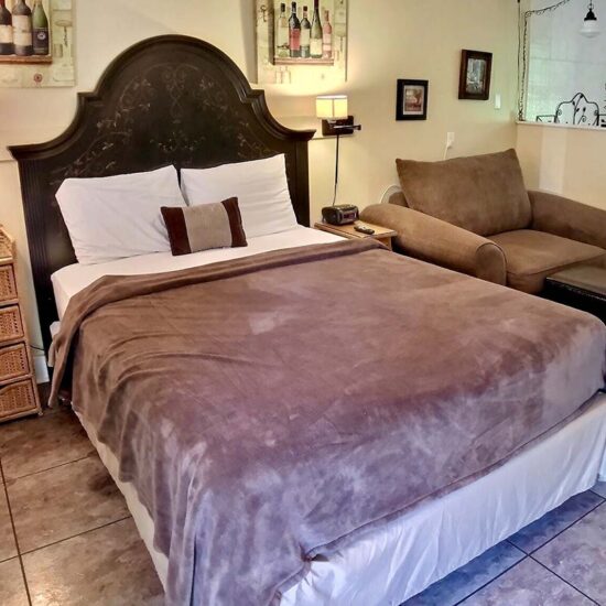 Napa Rock Cottage Queen Bed